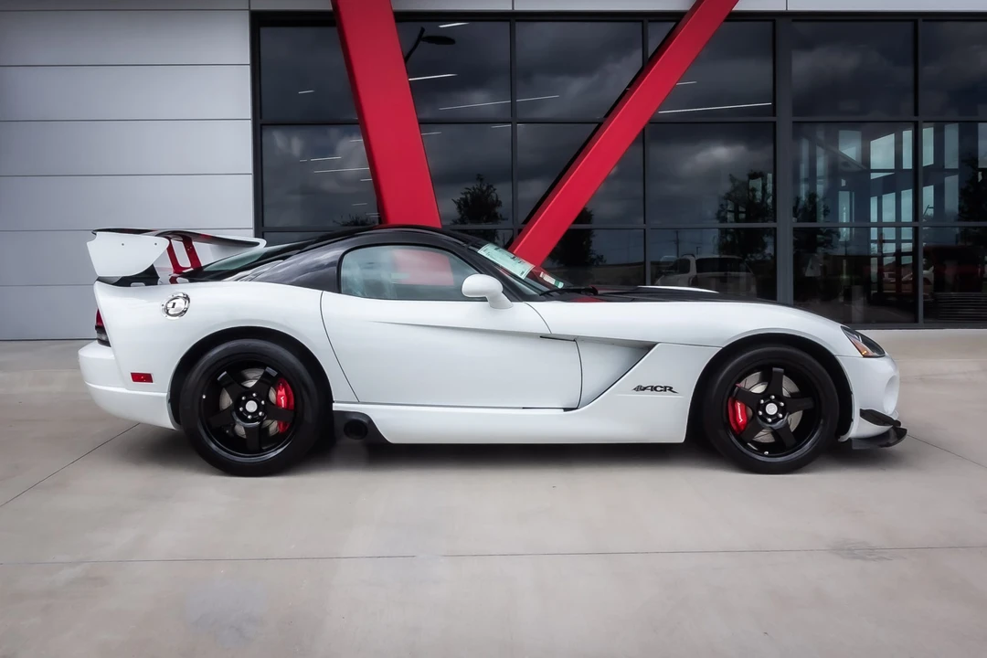 2009 Dodge Viper ACR 5th Gen - Image 7 of 31