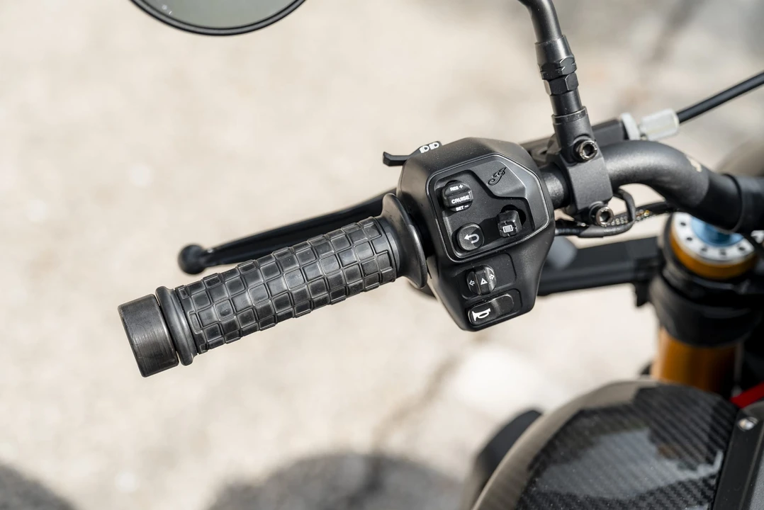 2022 Indian Scout - Image 26 of 31