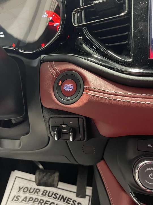 2024 Dodge Durango SRT Hellcat 3rd Gen - Image 26 of 31