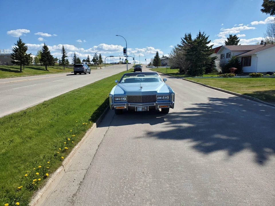 1976 Cadillac Eldorado 9th Gen - Image 27 of 31