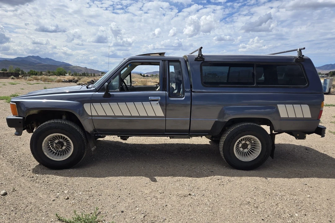 1984 Toyota Hilux 4th Gen - Image 16 of 31