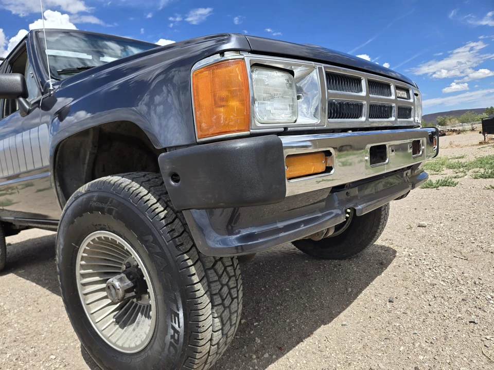 1984 Toyota Hilux 4th Gen - Image 17 of 31