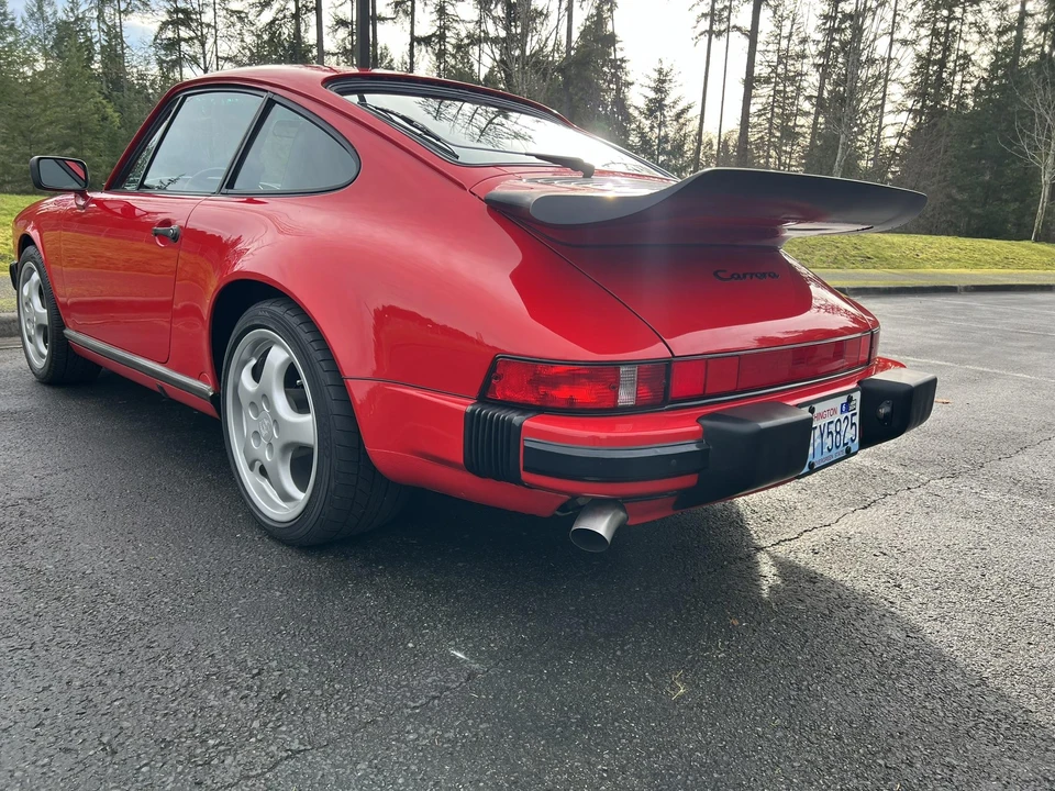 1988 Porsche 911 Carrera 3.2 - Image 13 of 31