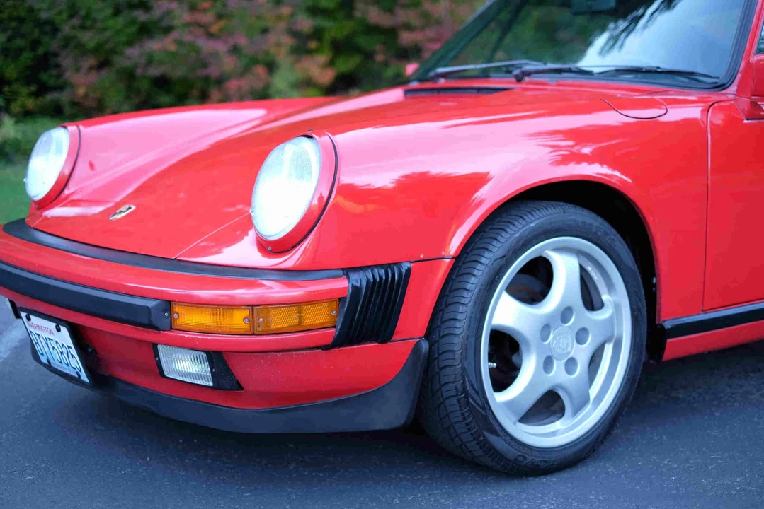 1988 Porsche 911 Carrera 3.2 - Image 23 of 31
