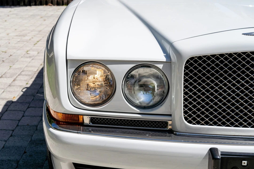 1999 Bentley Azure 1st Gen - Image 16 of 31