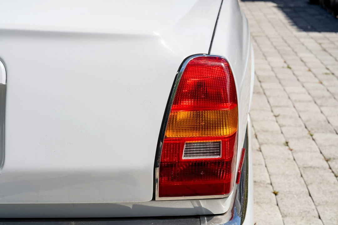 1999 Bentley Azure 1st Gen - Image 24 of 31
