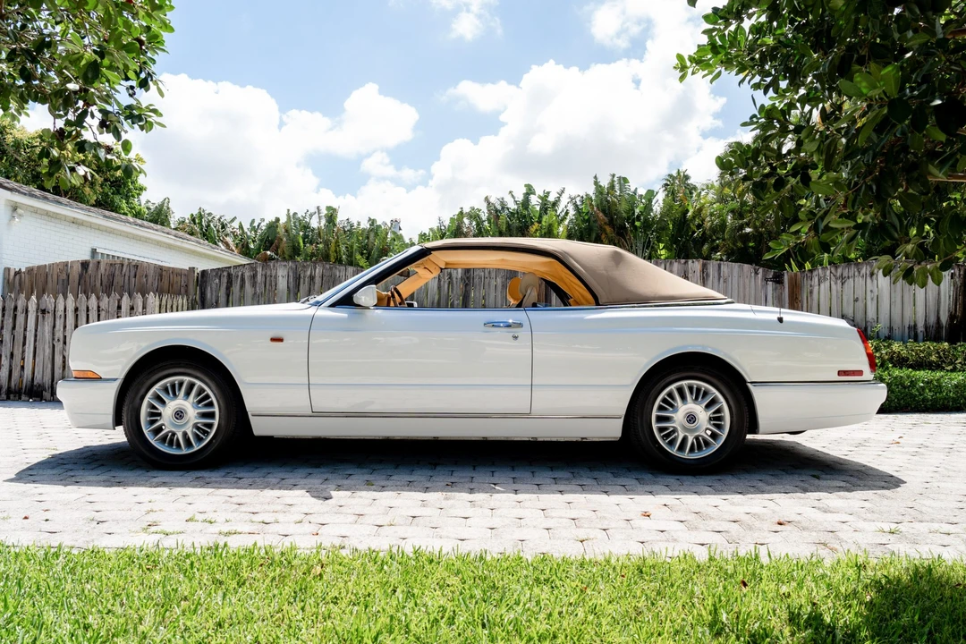 1999 Bentley Azure 1st Gen - Image 9 of 31