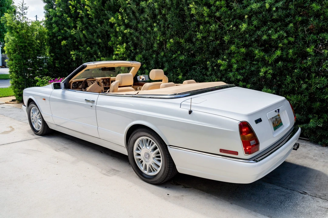 1999 Bentley Azure 1st Gen - Image 10 of 31