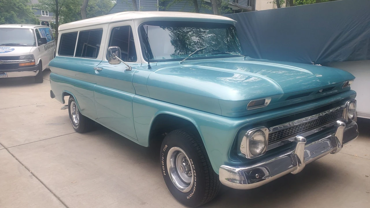 1965 Chevrolet Suburban 5th Gen - Image 31 of 31