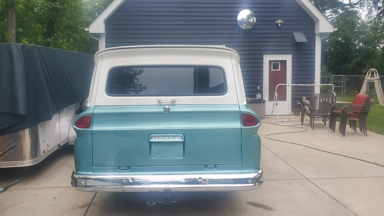 1965 Chevrolet Suburban 5th Gen - Image 26 of 31