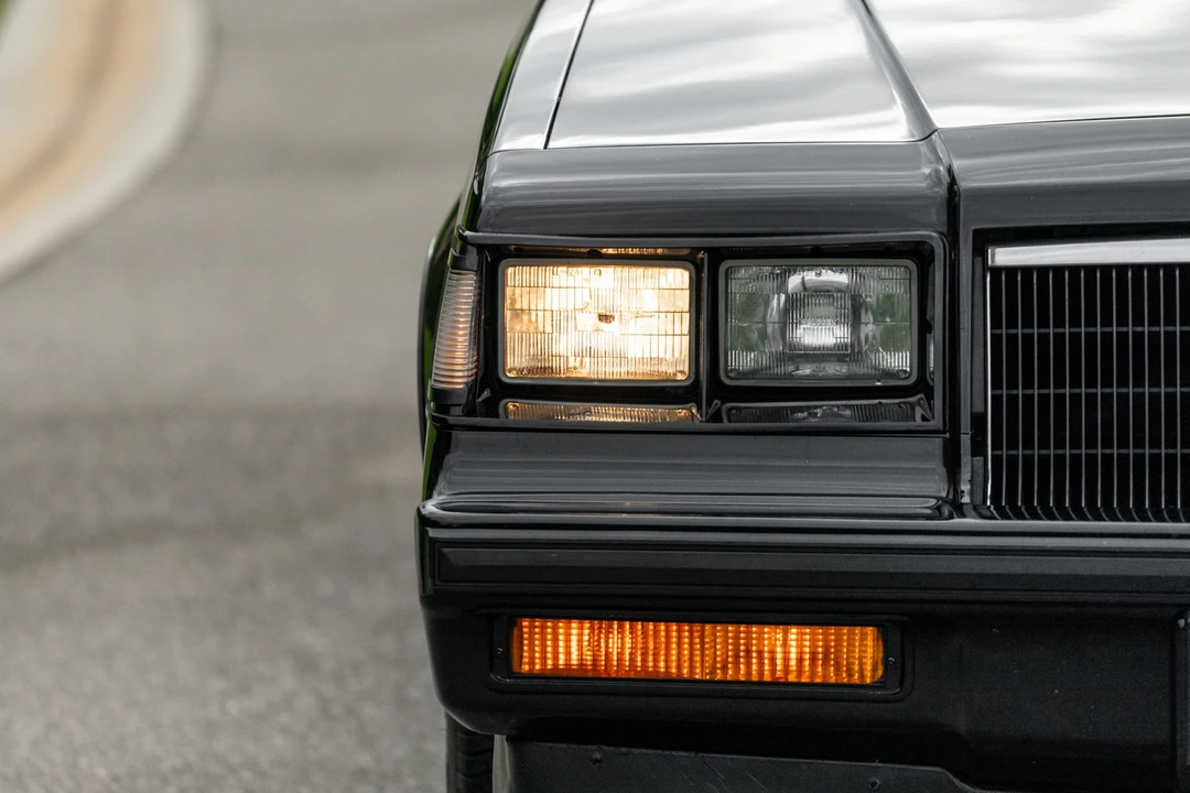 1986 Buick Grand National - Image 10 of 31