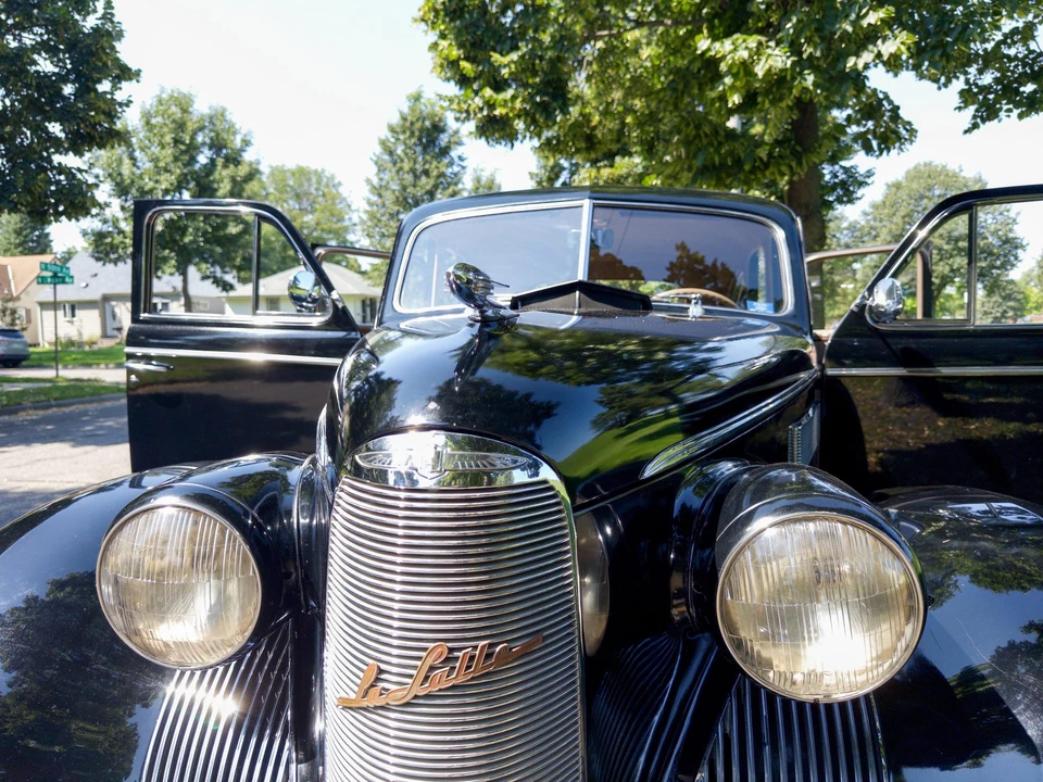 1939 LaSalle Series 50 - Image 9 of 31