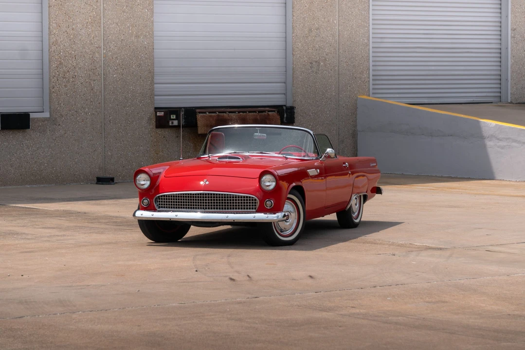 1955 Ford Thunderbird 1st Gen - Image 22 of 31