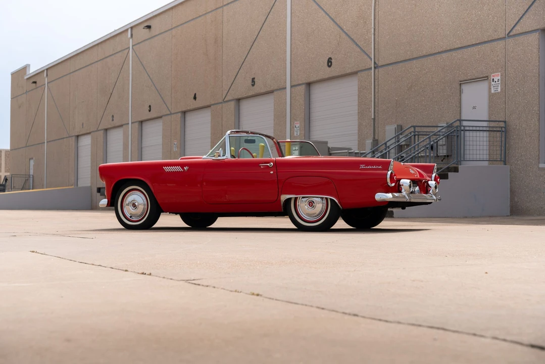 1955 Ford Thunderbird 1st Gen - Image 30 of 31