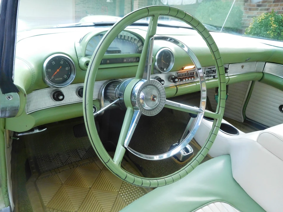 1956 Ford Thunderbird 1st Gen - Image 28 of 31