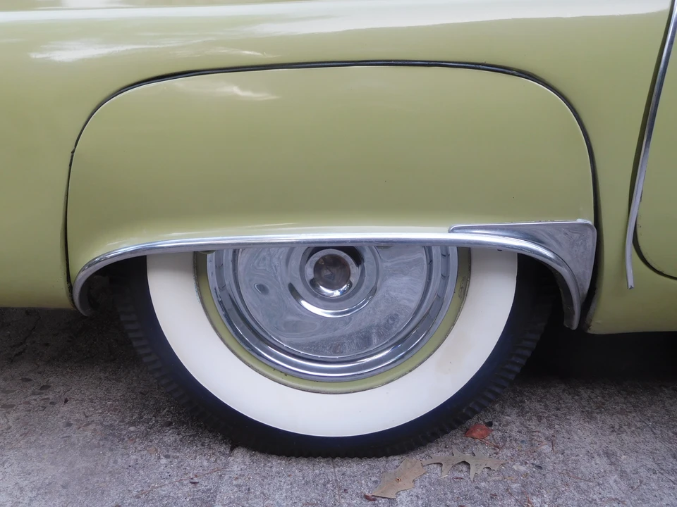 1956 Ford Thunderbird 1st Gen - Image 22 of 31