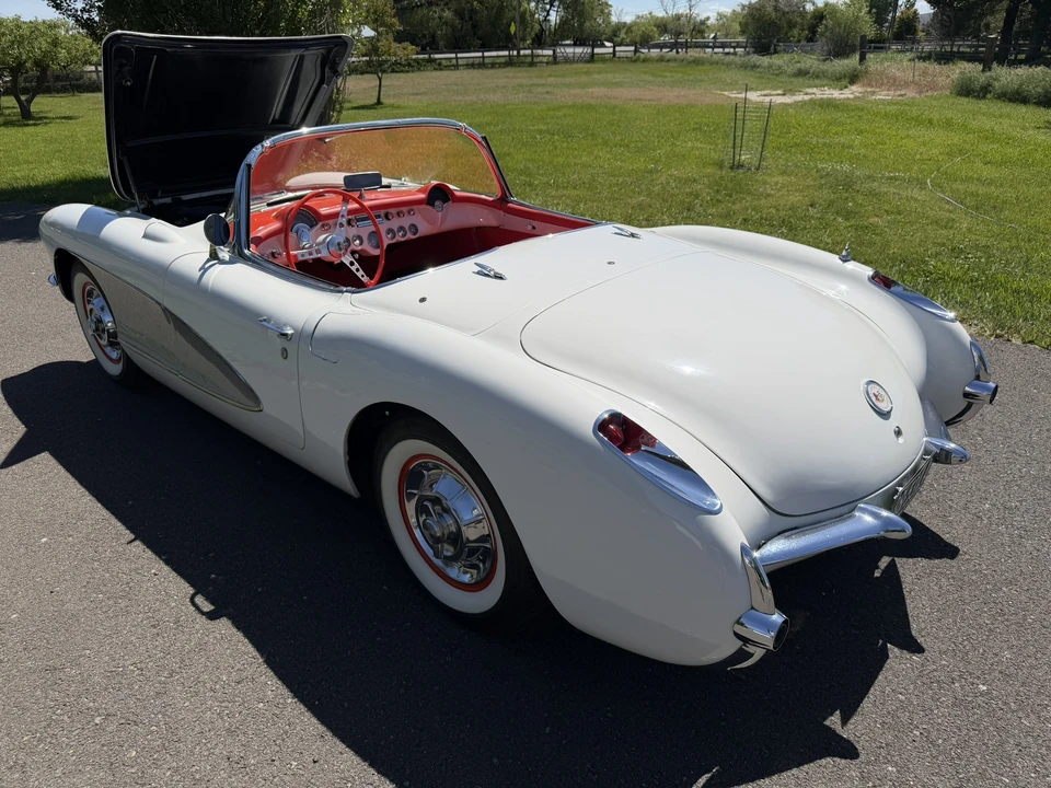 1957 Chevrolet Corvette C1 - Image 3 of 31