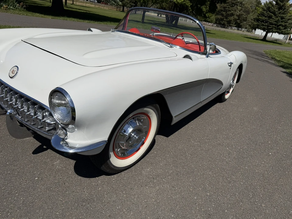 1957 Chevrolet Corvette C1 - Image 20 of 31