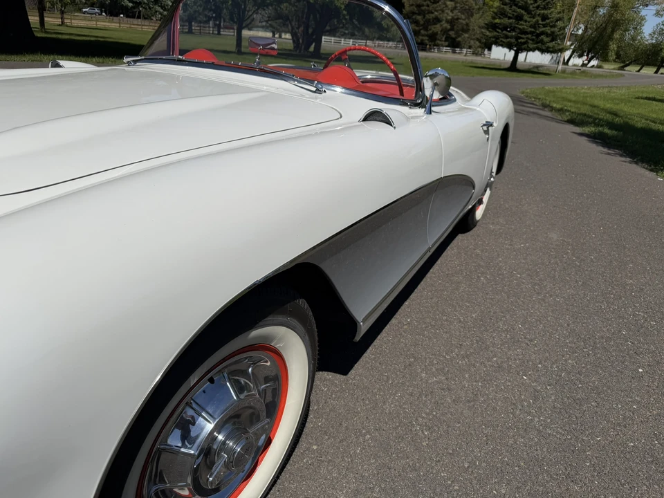 1957 Chevrolet Corvette C1 - Image 24 of 31