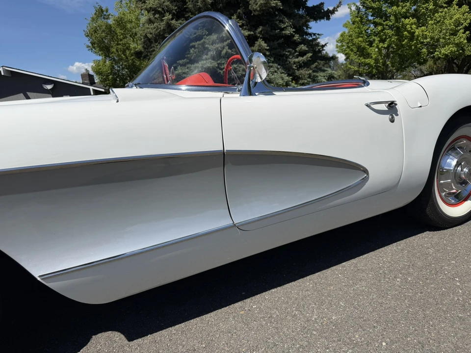 1957 Chevrolet Corvette C1 - Image 27 of 31