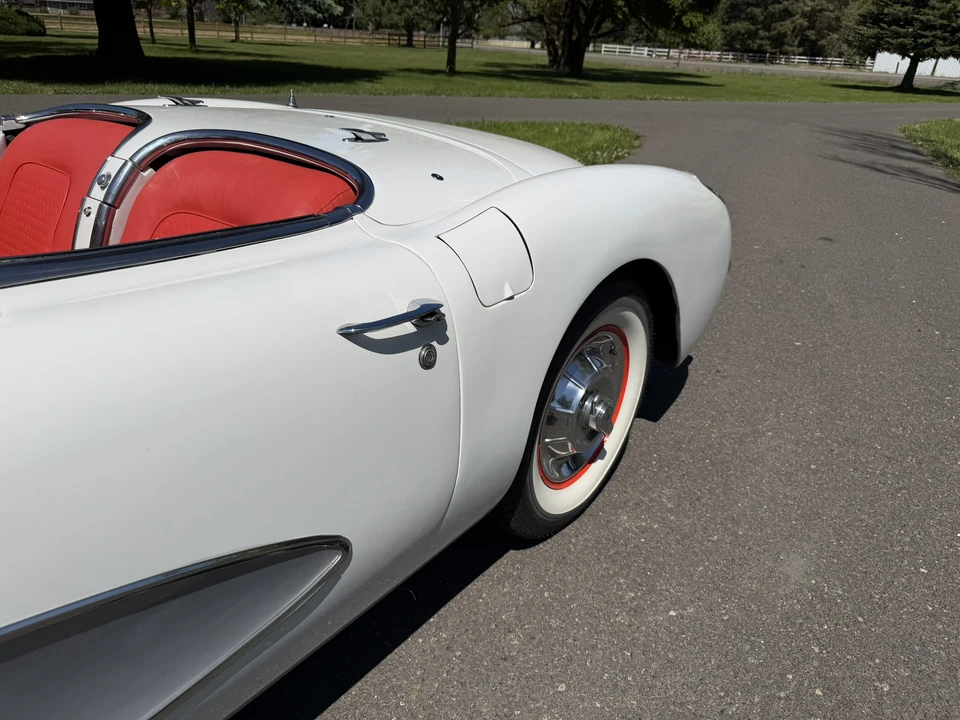 1957 Chevrolet Corvette C1 - Image 25 of 31