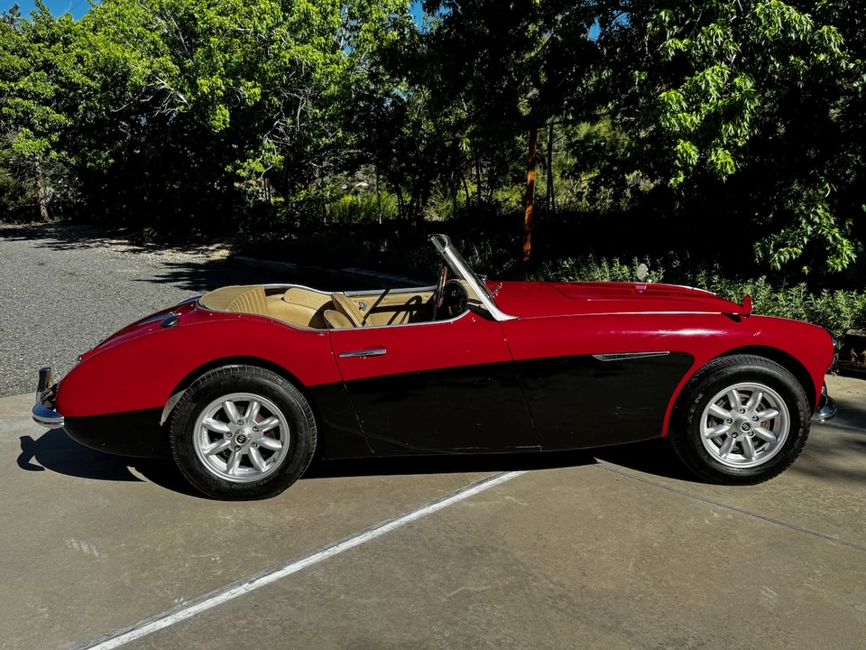 1958 Austin-Healey 100-6 - Image 9 of 31
