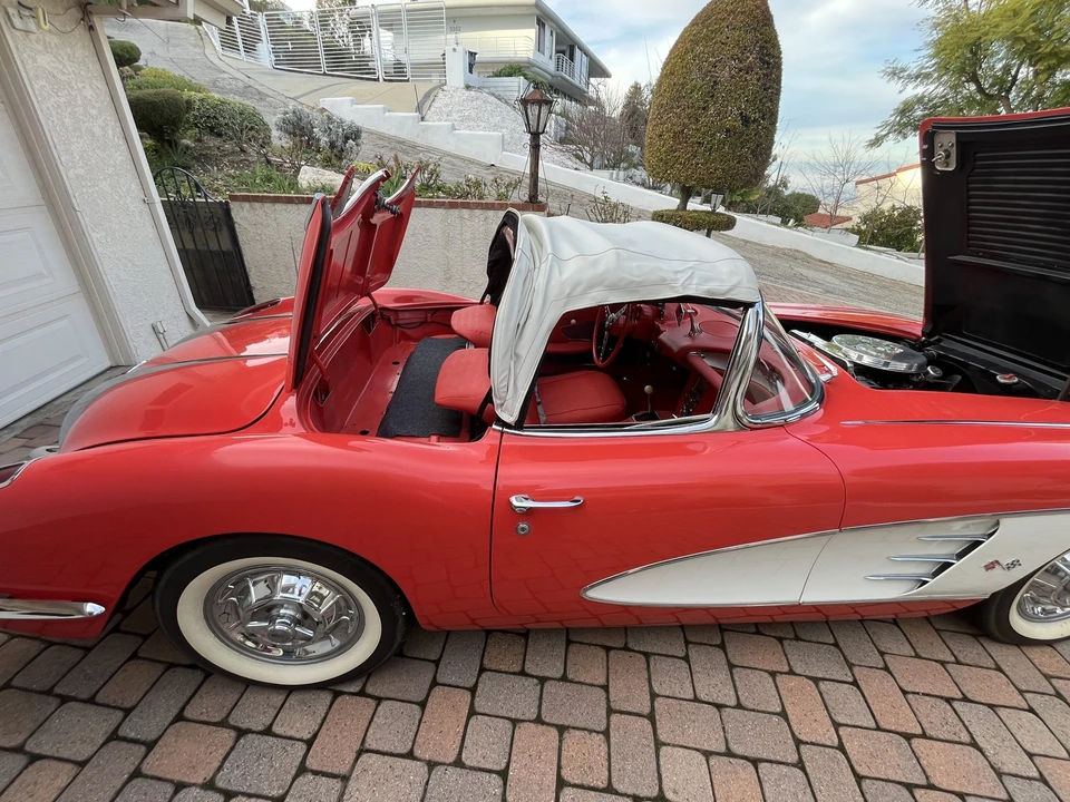 1958 Chevrolet Corvette C1 - Image 10 of 31