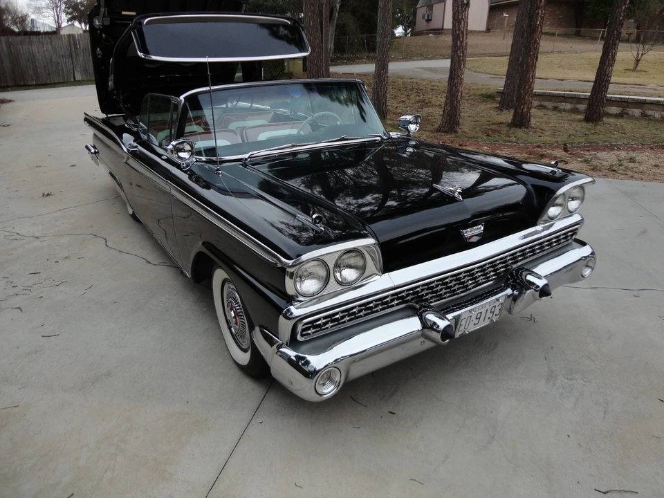 1959 Ford Galaxie 1st Gen - Image 21 of 31