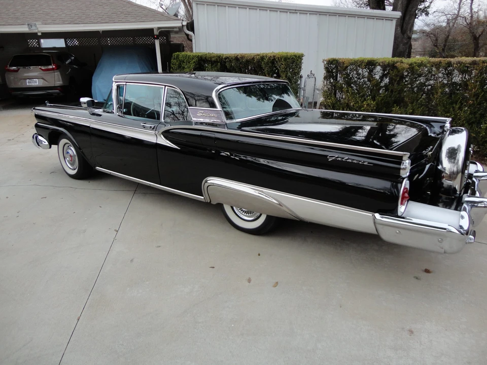 1959 Ford Galaxie 1st Gen - Image 26 of 31