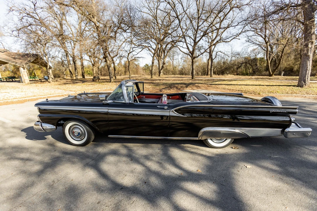 1959 Ford Galaxie 1st Gen - Image 14 of 31