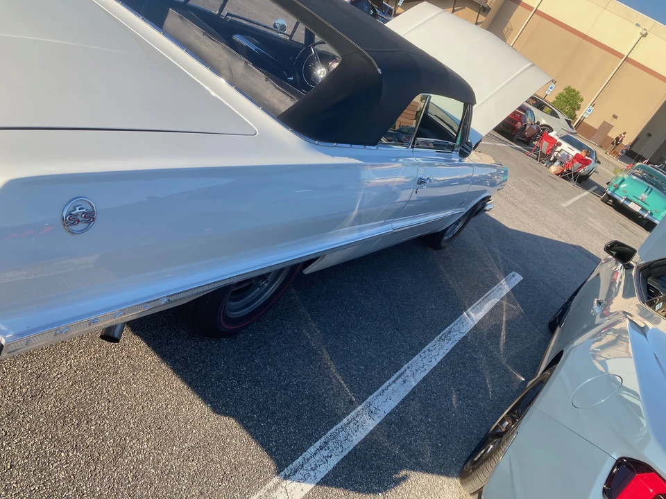 1963 Chevrolet Impala SS 3rd Gen - Image 27 of 31
