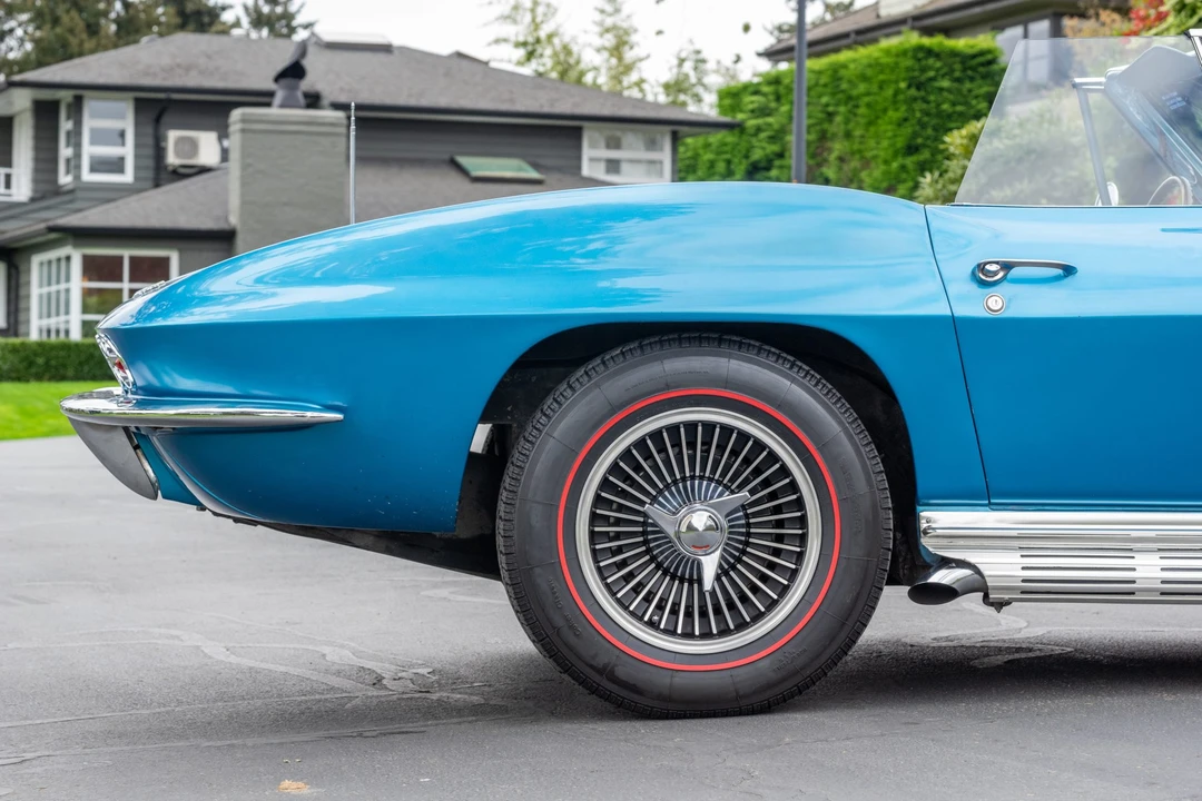 1965 Chevrolet Corvette C2 - Image 29 of 31
