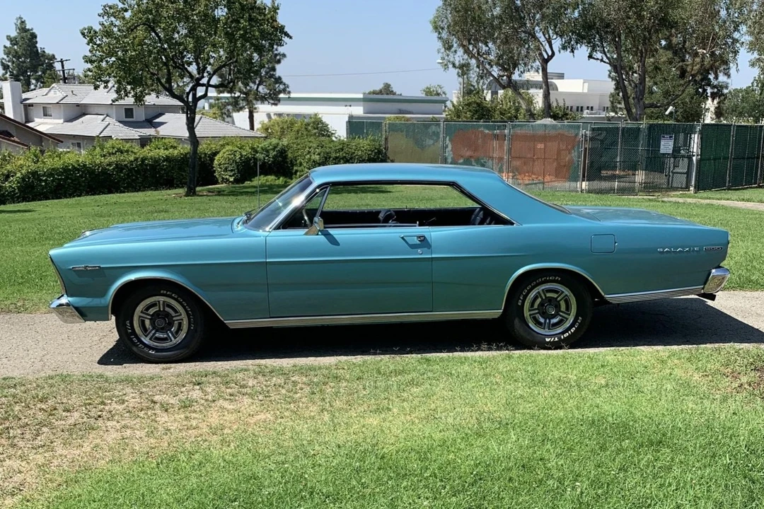 1966 Ford Galaxie 7-Litre 3rd Gen - Image 6 of 31