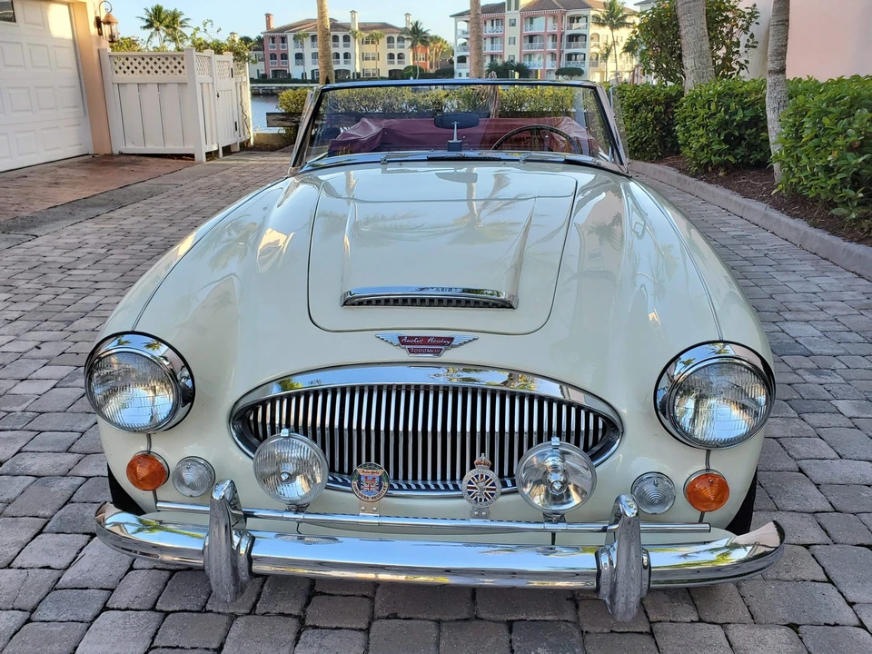 1967 Austin-Healey 3000 Mark III - Image 6 of 31