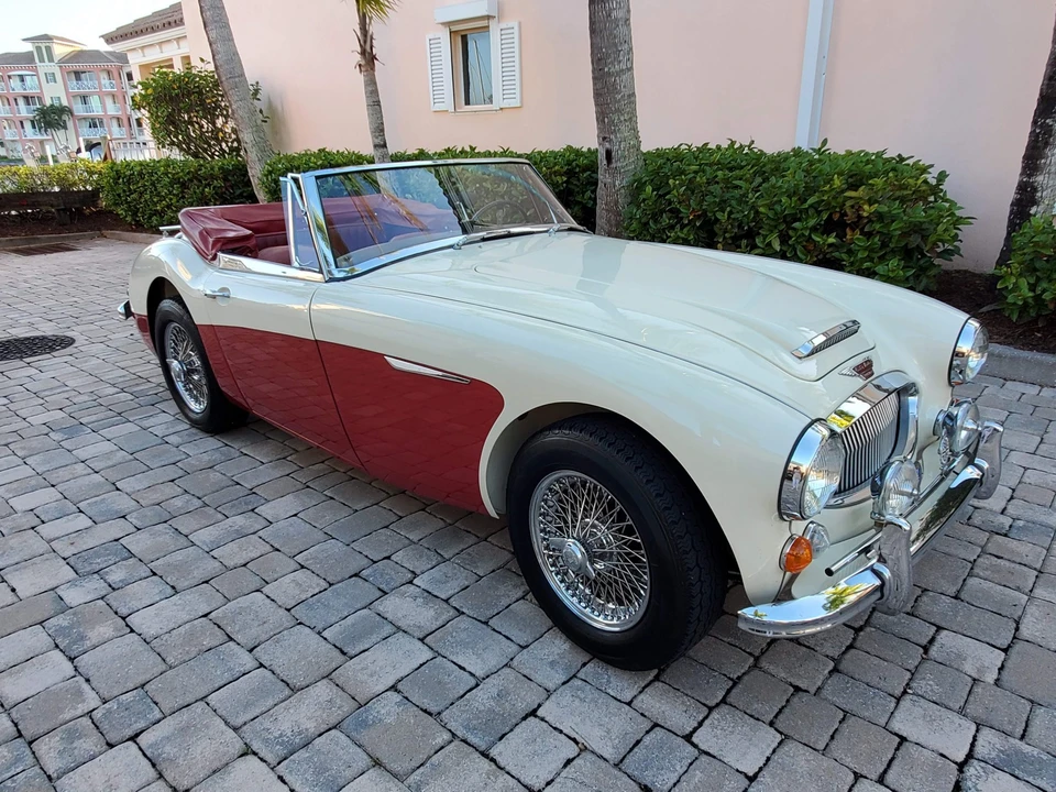 1967 Austin-Healey 3000 Mark III - Image 4 of 31