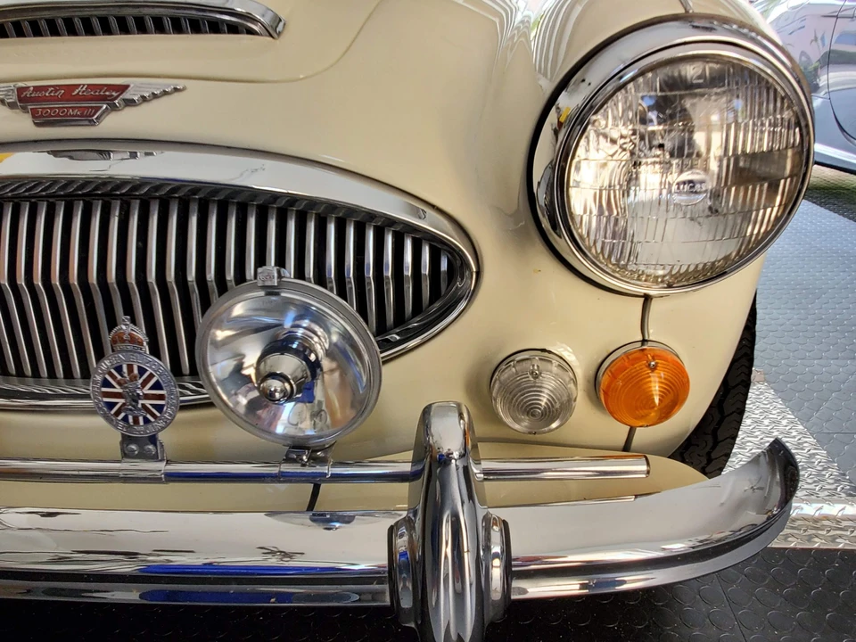 1967 Austin-Healey 3000 Mark III - Image 24 of 31