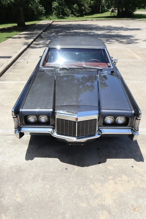 1969 Lincoln Continental Mark III - Image 6 of 31