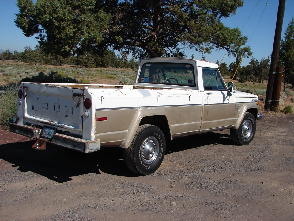 1972 Jeep SJ Gladiator - Image 16 of 31
