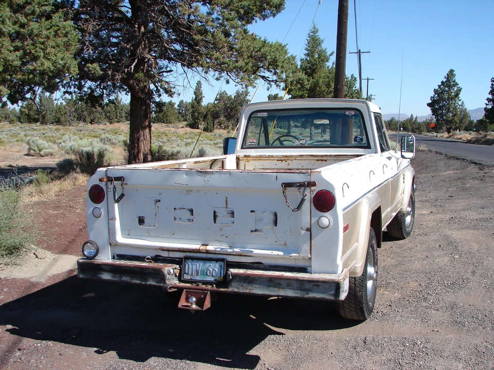 1972 Jeep SJ Gladiator - Image 19 of 31