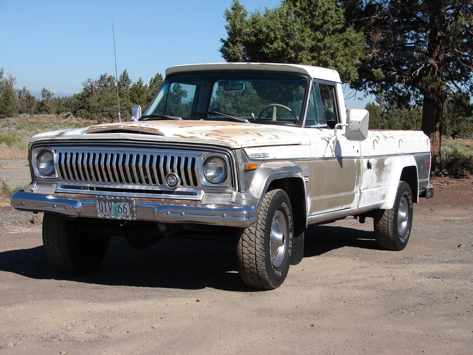 1972 Jeep SJ Gladiator - Image 3 of 31