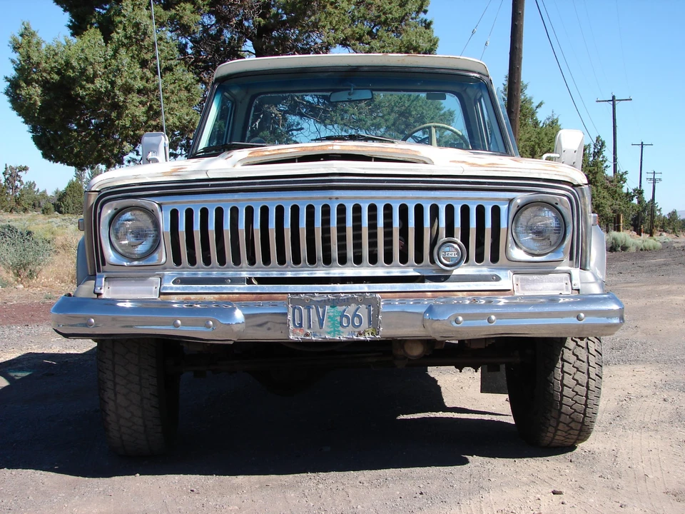 1972 Jeep SJ Gladiator - Image 6 of 31
