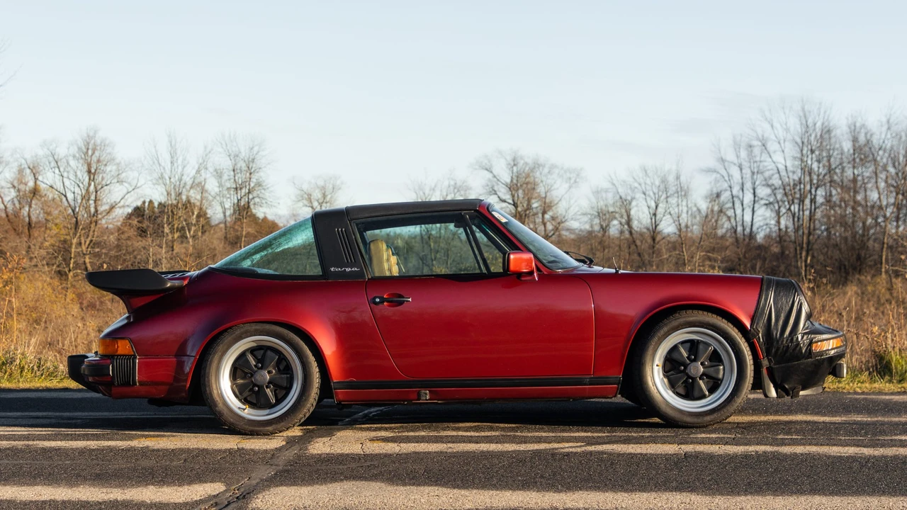 1981 Porsche 911 Carrera SC - Image 11 of 31