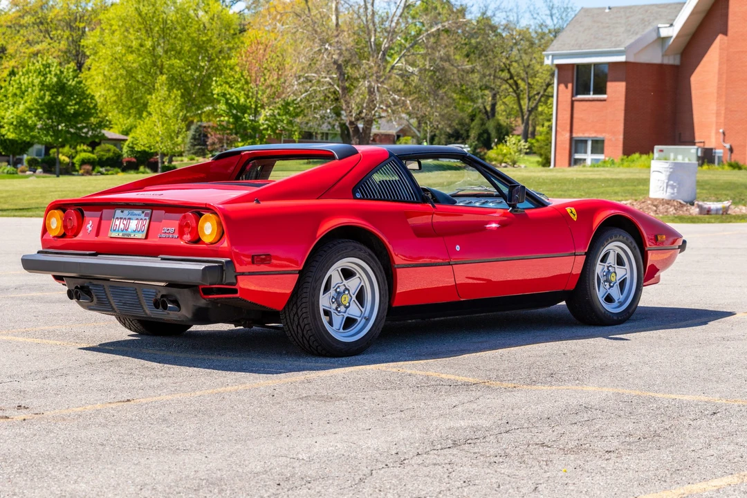 1983 Ferrari 308 GTS QV - Image 9 of 31