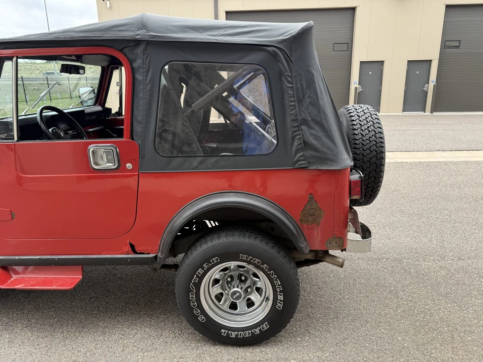 1985 Jeep CJ7 - Image 19 of 31