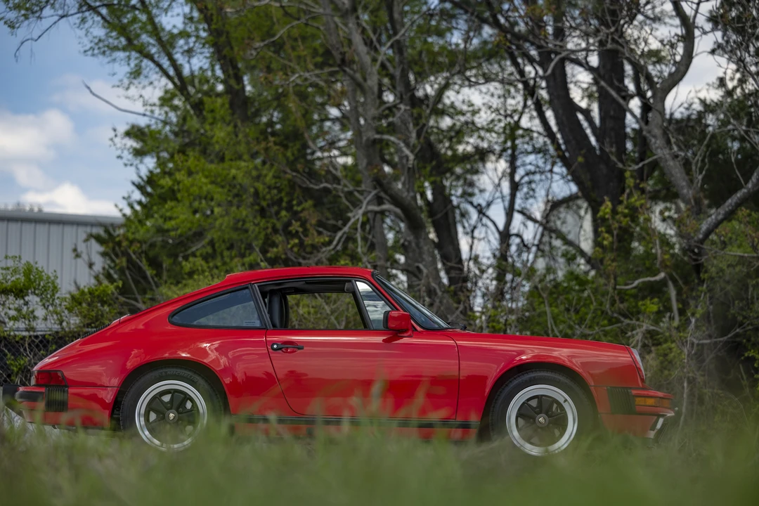 1986 Porsche 911 Carrera 3.2 - Image 26 of 31
