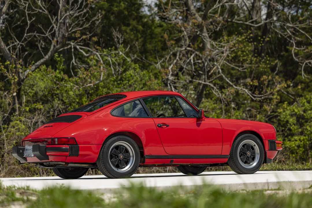 1986 Porsche 911 Carrera 3.2 - Image 30 of 31