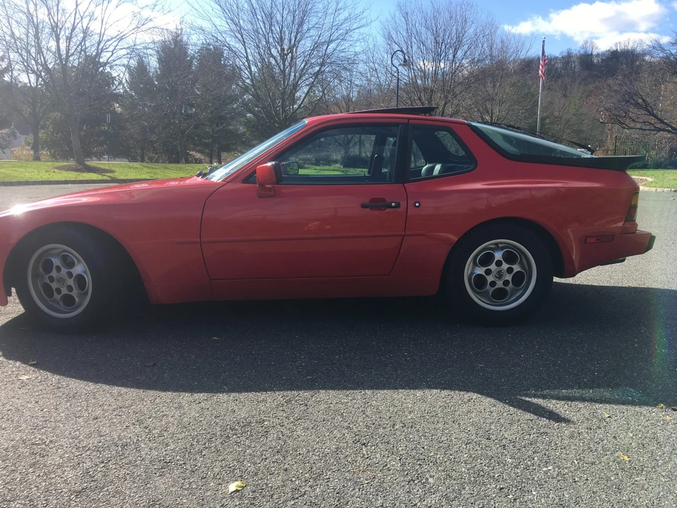 1986 Porsche 944 - Image 16 of 31