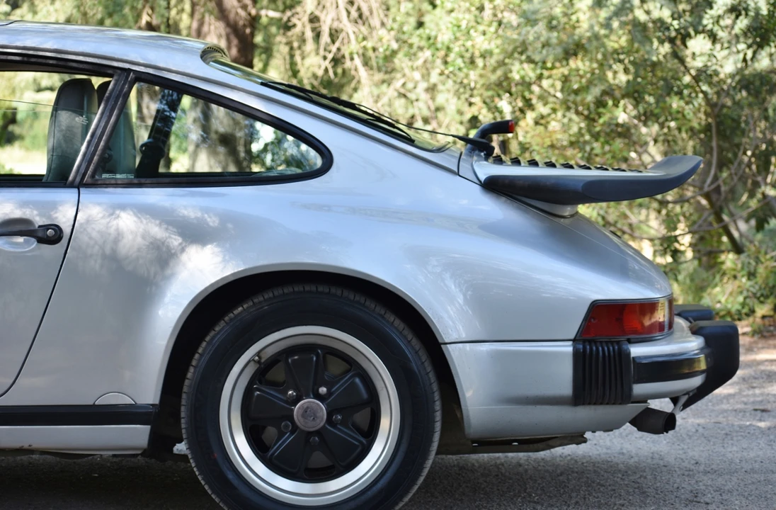 1987 Porsche 911 Carrera 3.2 - Image 21 of 31