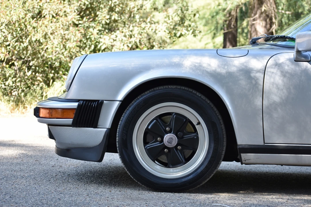 1987 Porsche 911 Carrera 3.2 - Image 19 of 31