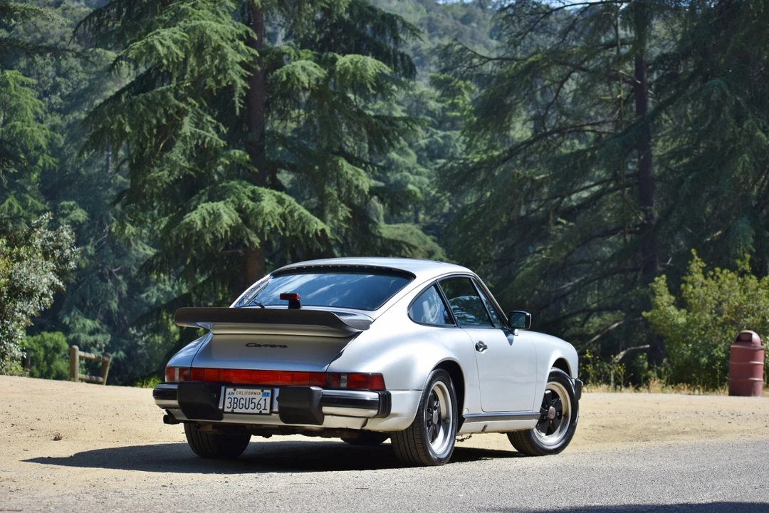 1987 Porsche 911 Carrera 3.2 - Image 11 of 31